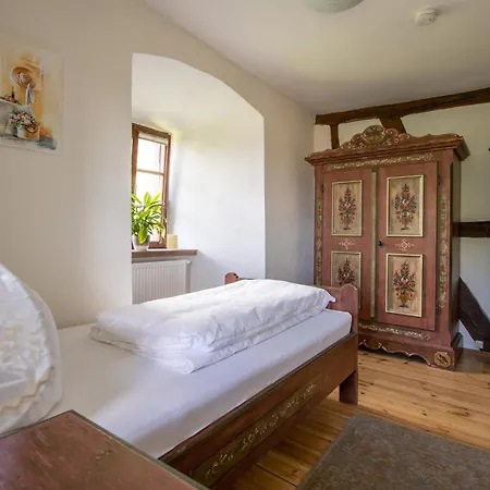 Ritterburg Hohenhardt - Ganze Burg Exklusiv Wiesloch